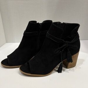 Mari A Women's Alana Tasseled Ankle Boot Peep Toe Bootie